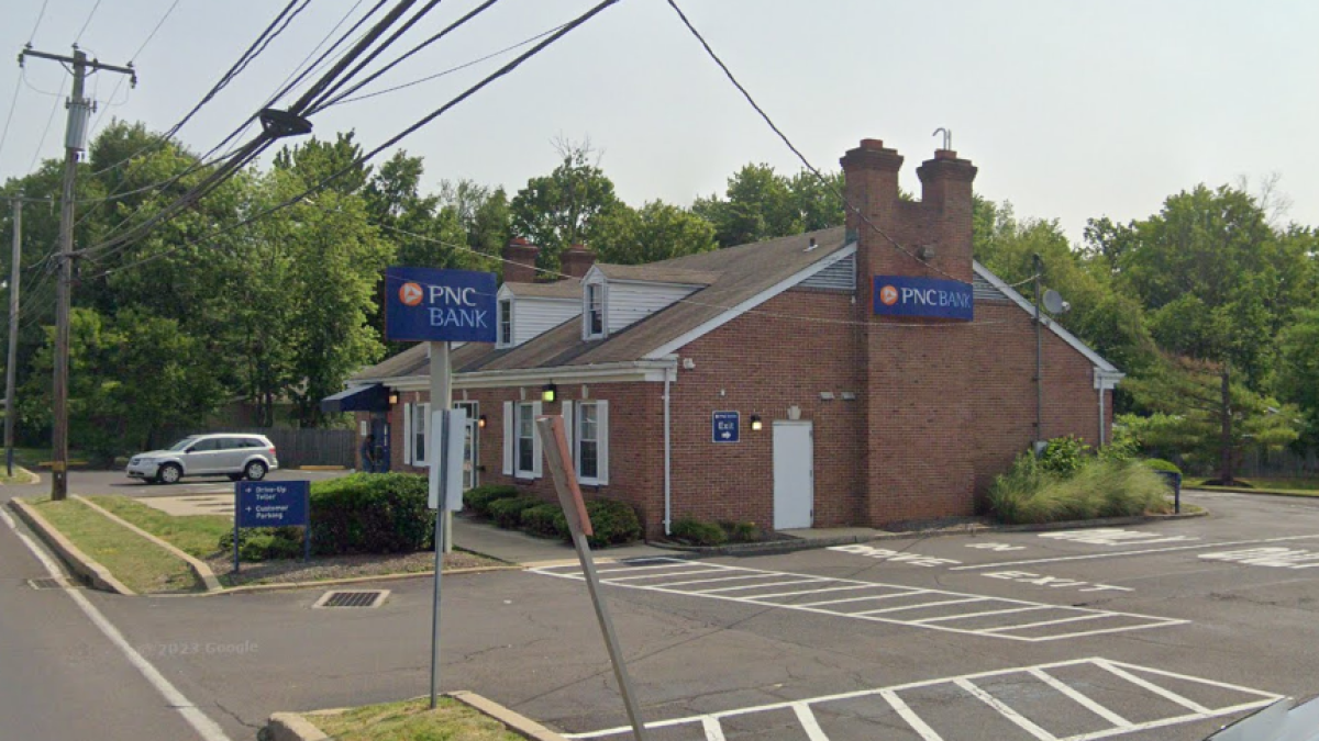 Serial bank robber arrested after leaving Bensalem bank with cash – NBC10 Philadelphia