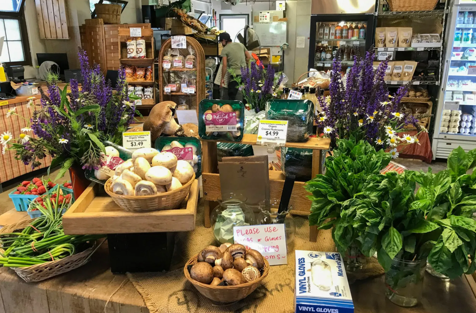 Weavers Way Co-op thrives as epicenter of West Mt. Airy