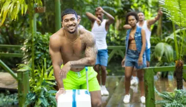 Pennsylvania Mayor Calls Out Cop Who Gave Up Badge to Star in 'Love Island USA'