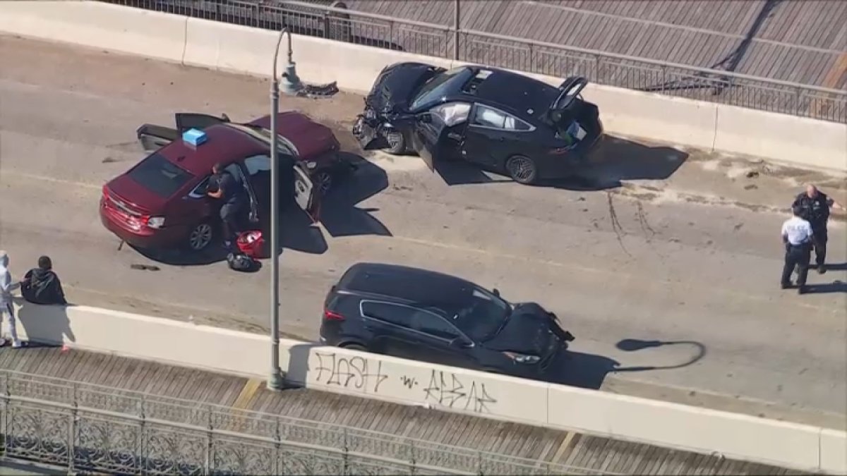 3 vehicle crash halts traffic along Strawberry Mansion Bridge – NBC10 Philadelphia
