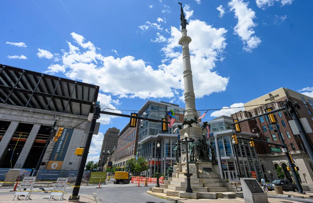 Legislation to open Allentown NIZ's tax records adds business program