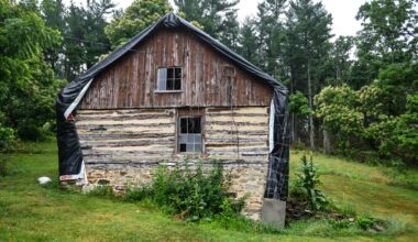 Historic Lehigh Valley cabin in danger, historians say