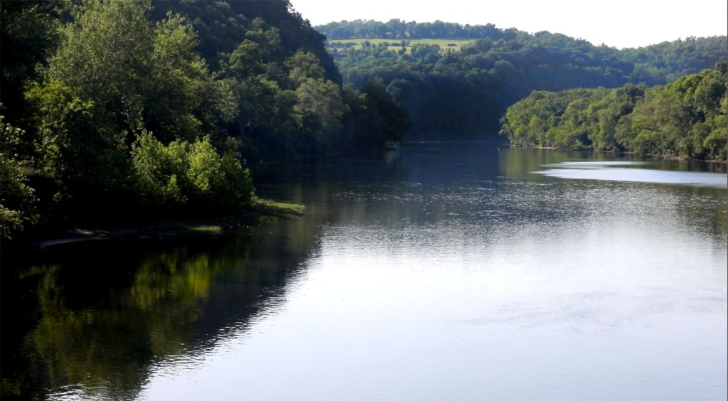 Rescue crews searching Delaware River in Easton for missing person