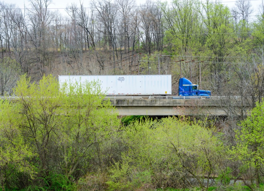 Route 33 bridge replacement over Bushkill Creek to begin