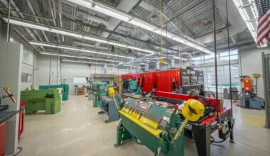 Auburn Career Center, Perry Schools, Lake Erie College form new partnership