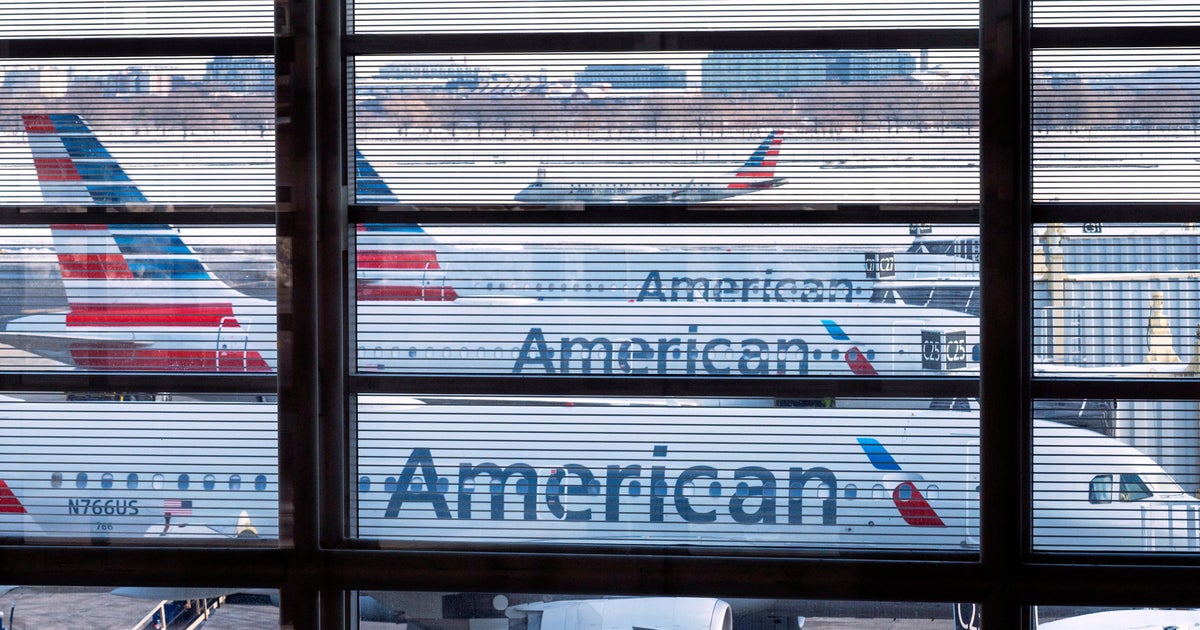 Pilot reports passenger bit a fellow flyer on plane approaching Philadelphia: "He's trying to fight everybody"