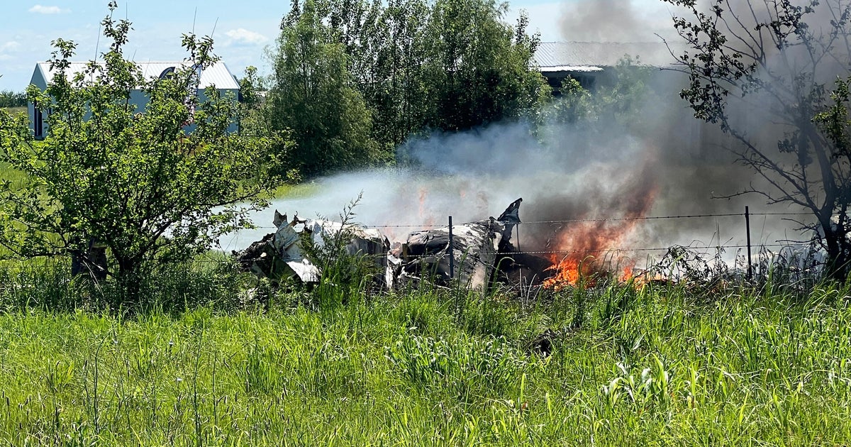 Pennsylvania man among 12 killed after skydiving plane crashes in Missouri