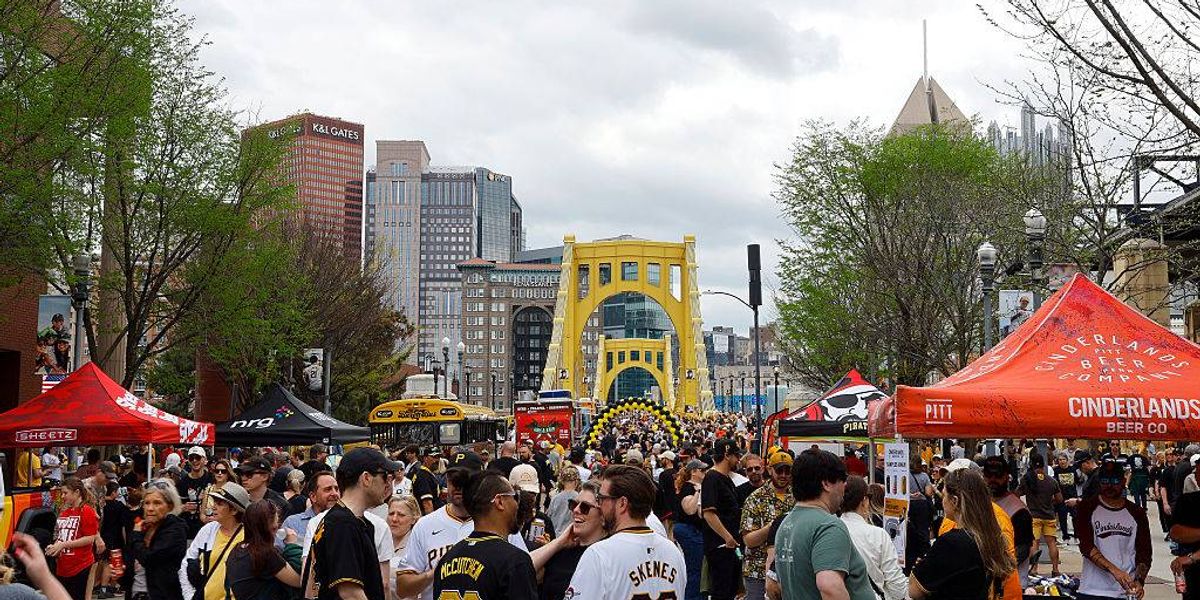 Pittsburgh ranked the 2nds best sports town in America