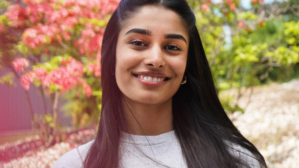 '(N)SO excited to meet you': Meet 2026 orientation leader Binni Patel