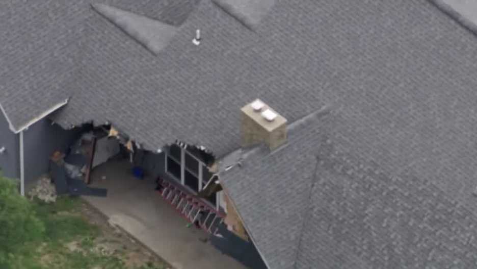 Pennsylvania man charged in backhoe home damage case