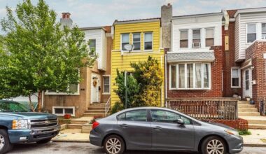 31 Lamport Rd, Upper Darby, PA 19082