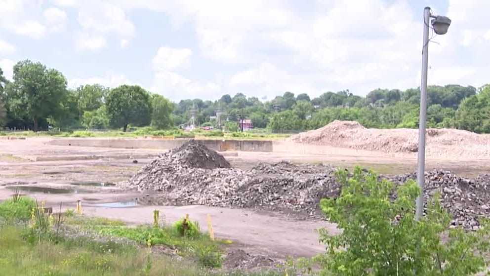 Springdale community discusses proposed data center plans with developer
