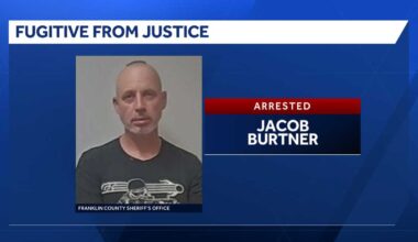 Pennsylvania man arrested on warrant while trying to fleet to Canada through Vermont