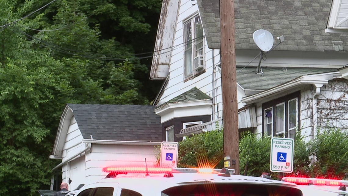 Two in custody, one injured after knife attack in Scranton