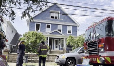 Fire damages home, displaces 7 in Scranton
