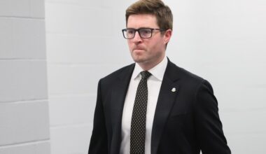 How should the current trade market impact the Penguins offseason plans?