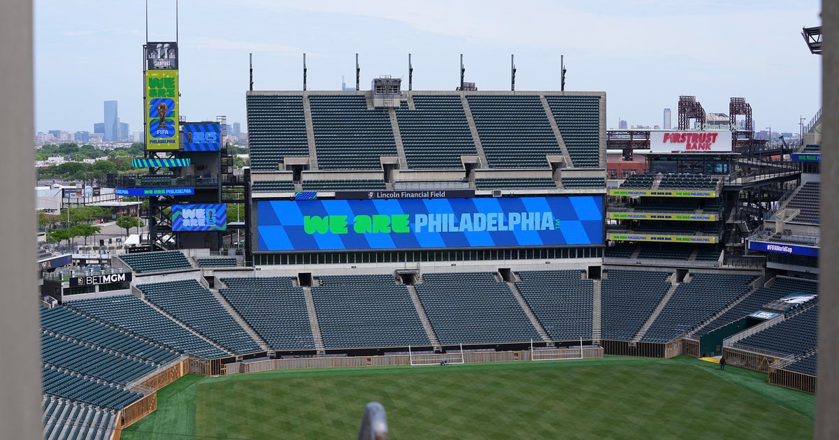 Philadelphia councilmembers urge World Cup watch party organizers to attend trainings about dealing with ICE
