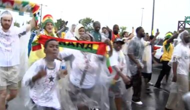 Large crowds come out in Philly on Saturday despite rain – NBC10 Philadelphia