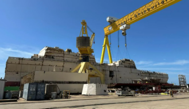 HII: Construction advances on LPD USS Pittsburgh