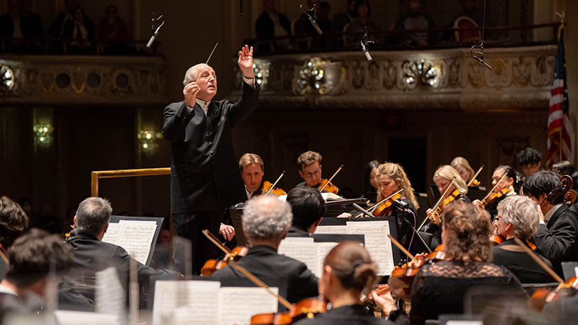 Contract Extension Through 2033 for Music Director Manfred Honeck at Pittsburgh Symphony