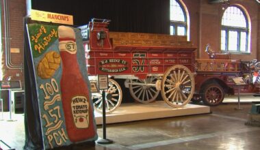 Heinz Ketchup, Mancini’s celebrate milestones with 8-foot-tall bread sculpture at history center
