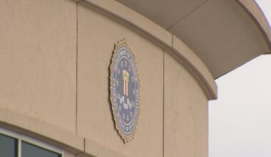Person charged with threatening federal law enforcement; FBI serves warrants at Pittsburgh-area home – WPXI