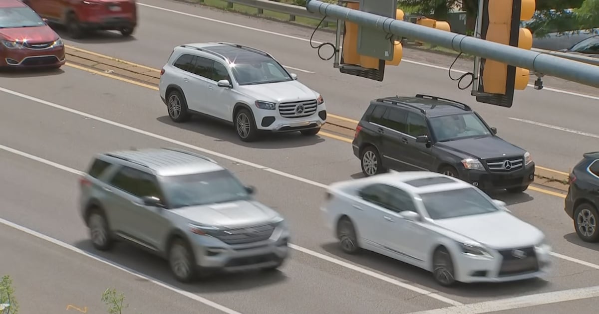 Police warning Pennsylvania drivers before law banning cell phone use while driving goes into effect – WPXI