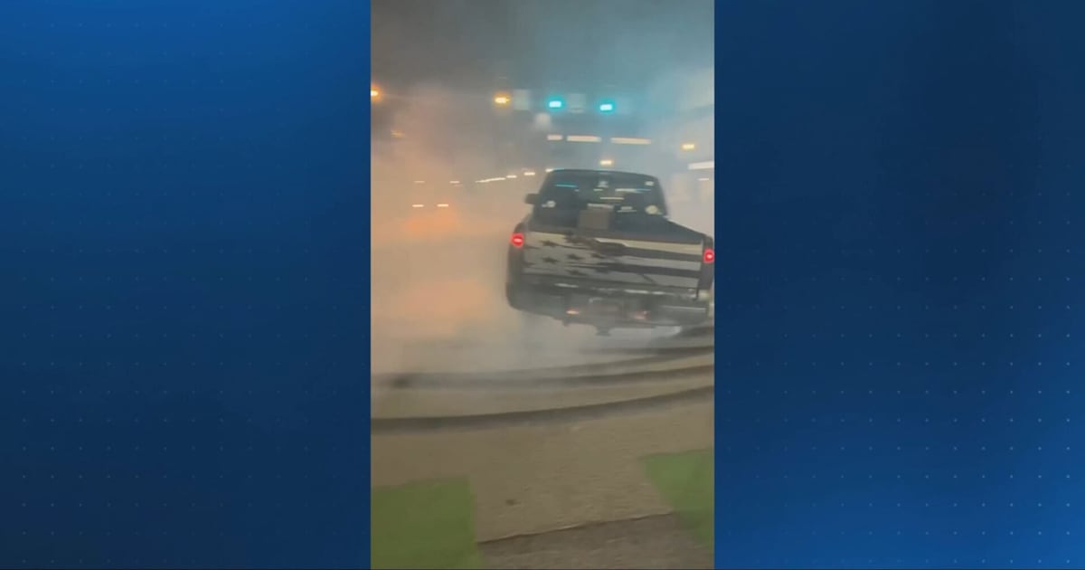 Man wanted by police after ‘street takeover’ in Pittsburgh