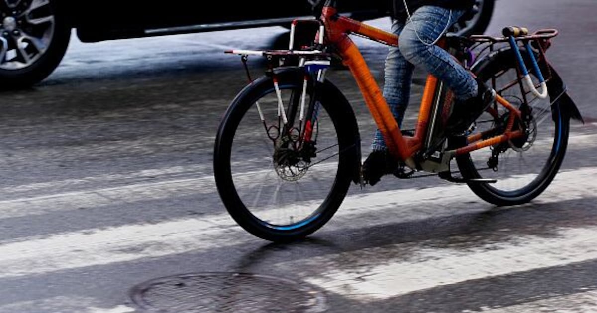 Pennsylvania lawmaker & advocates push for proposal that would change traffic laws for bicyclists