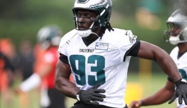Eagles News: Uar Bernard speaks to Philadelphia media for the first time