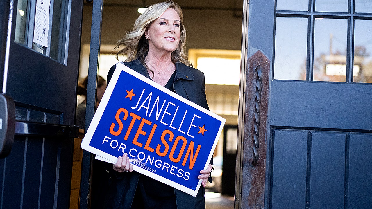 Scott Perry challenger Janelle Stelson wins Pennsylvania Democratic primary