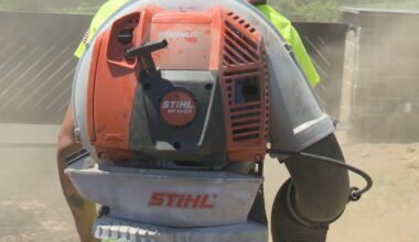 Ordinance banning gas-powered leaf blowers in Lower Merion Township, Pennsylvania, takes effect