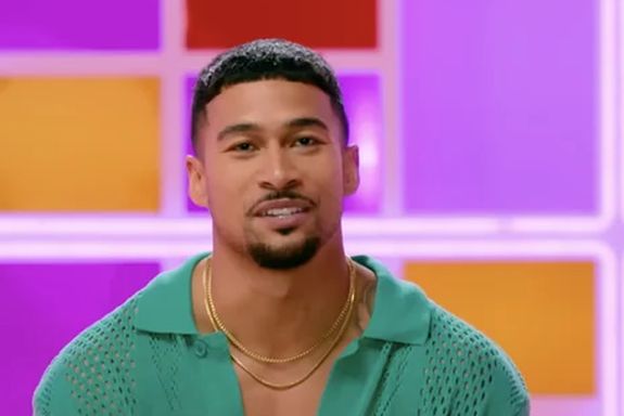 “Love Island USA” Star Sean Reifel Slammed by Mayor & Police Chief of Bethlehem, Pennsylvania for Quitting Police Force to Join the Show – The Ashley's Reality Roundup