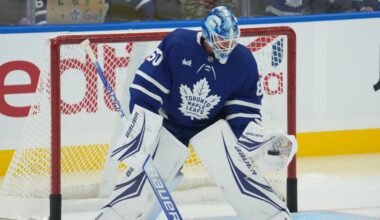 Flyers acquire goalie Woll, defenseman Benoit from Maple Leafs