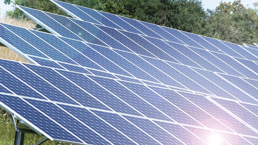 Engineering students conduct solar feasibility study for conservation district 