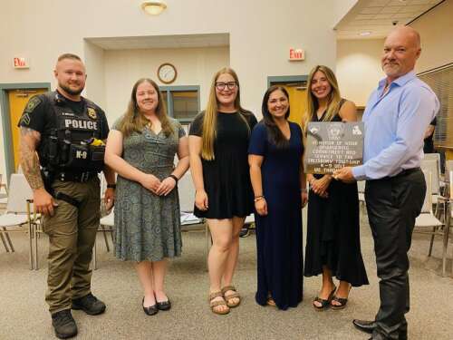 Animal hospital lauded for K-9 services – Lehigh Valley Press