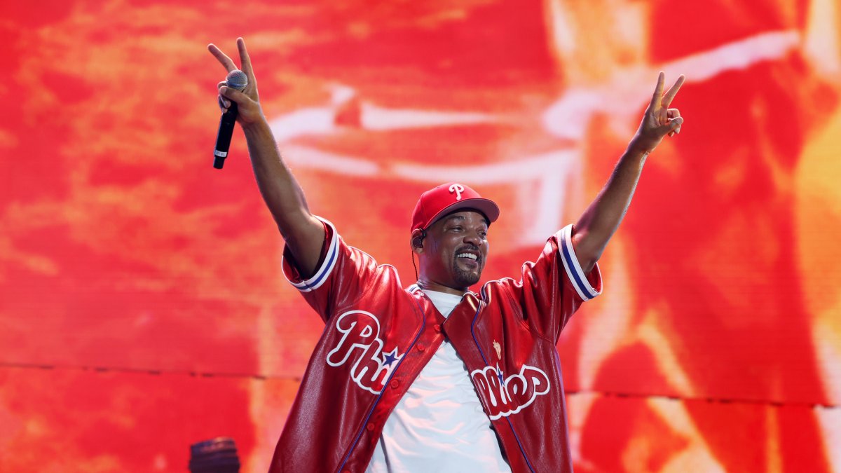 Will Smith says mayor told him to perform during concert delay – NBC10 Philadelphia