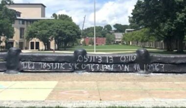 Student organization renews free speech debate after CMU paints over iconic fence