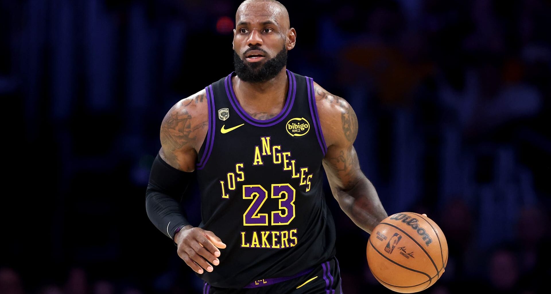 LeBron James joining Philadelphia 76ers for 24th NBA season