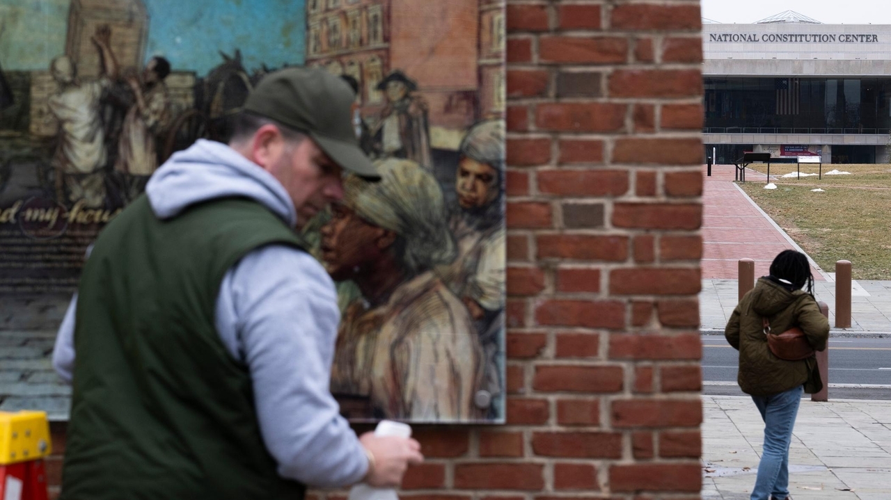 Court says the US can install historical panels at the site of Washington's Philadelphia home