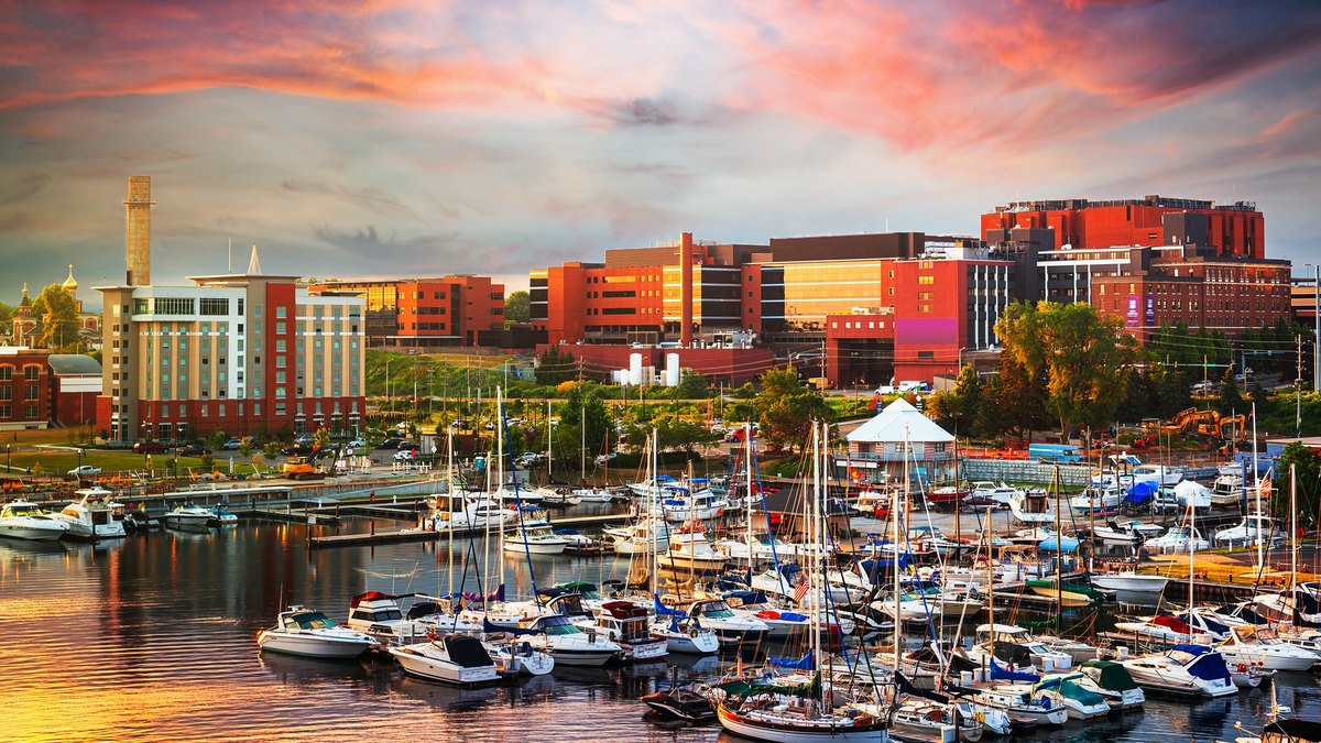 Budget Buyers Are Flocking to Hidden 'Gem City' on Pennsylvania's Great Lake Shore
