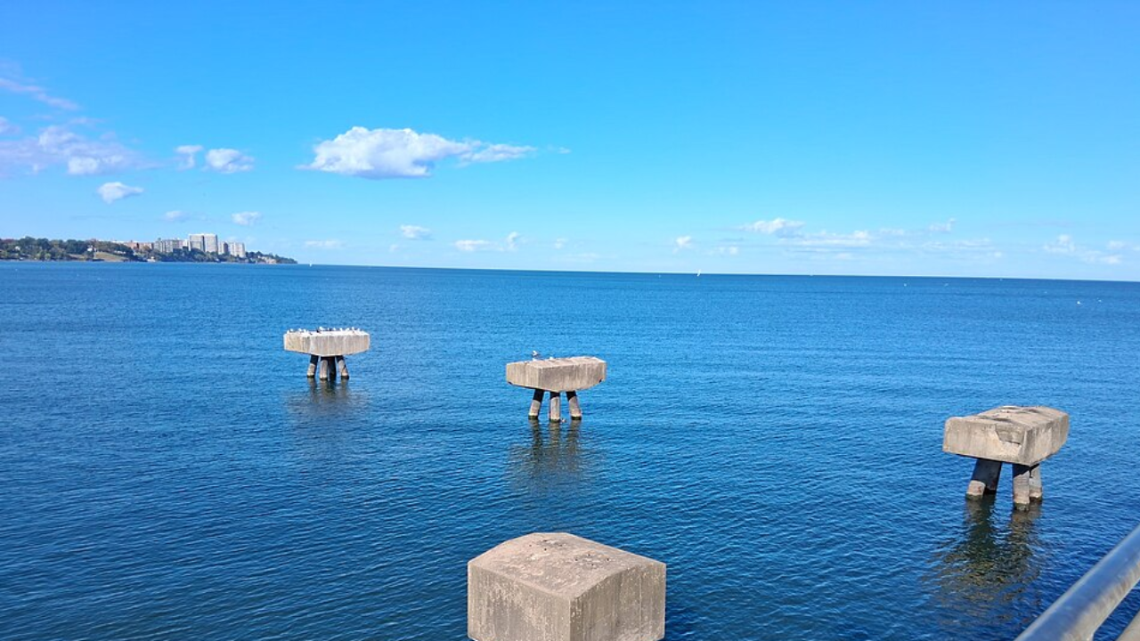 Lake Erie. Image Credit: Wikimedia Commons Lake Erie.