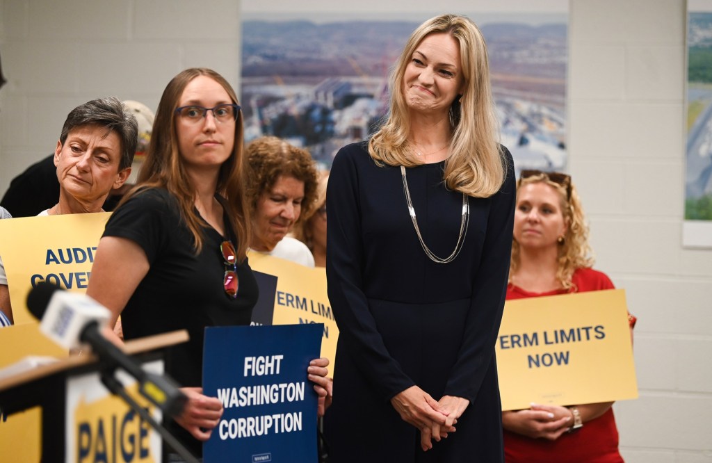 Cognetti outraises Bresnahan again, leads in cash on hand