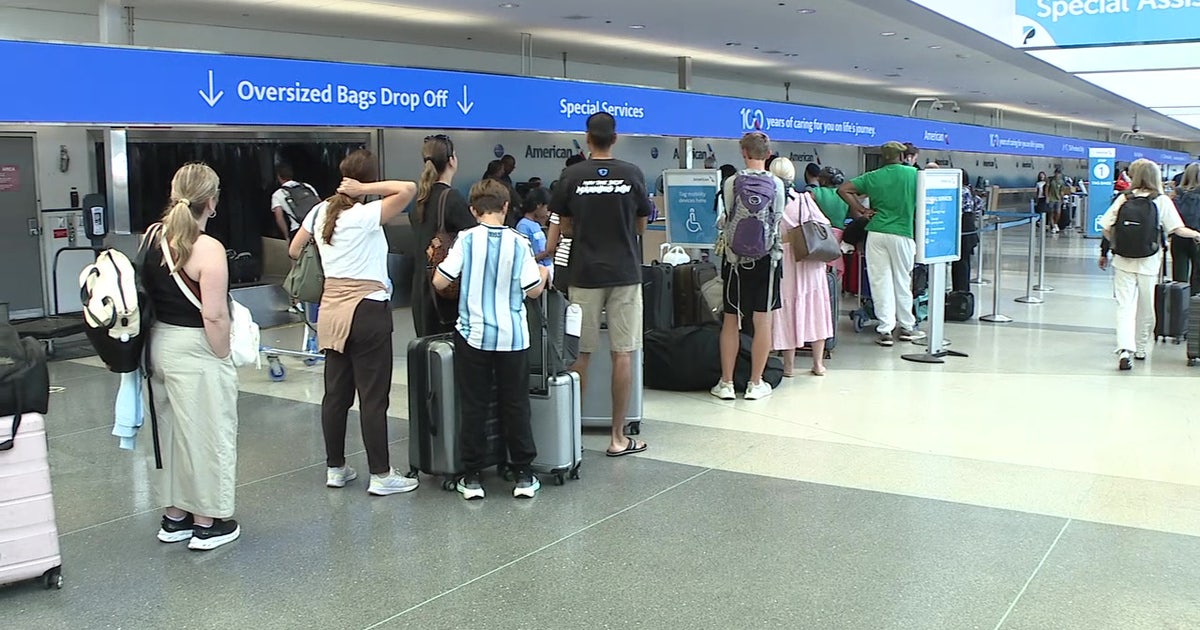 PHL sees hundreds of cancellations, delays day after severe storms