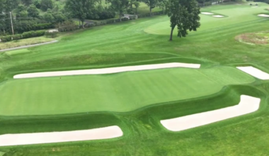 Fox Chapel Golf Club's 17th hole features a trademark template hole | The Elite 18