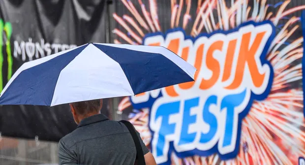 People enjoy the preview night of Musikfest on Thursday, July 30, 2026, in Bethlehem. The annual festival runs through Aug. 9. (April Gamiz/The Morning Call)