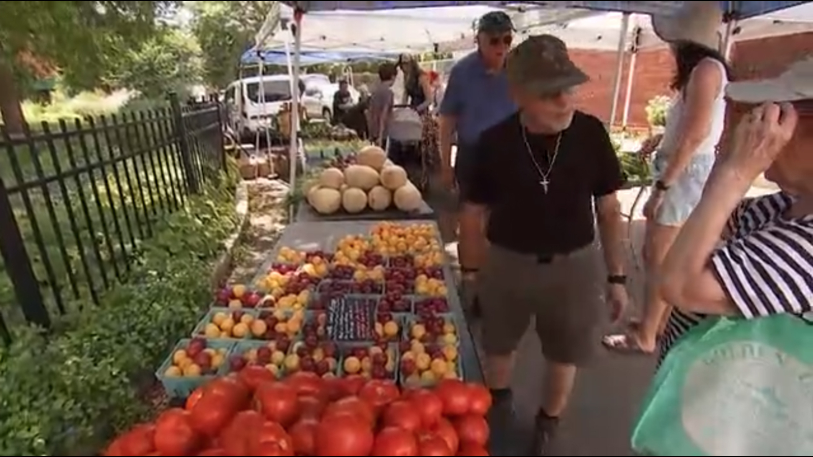 Art of Aging: Philadelphia Corporation for Aging offering produce vouchers to eligible older adults