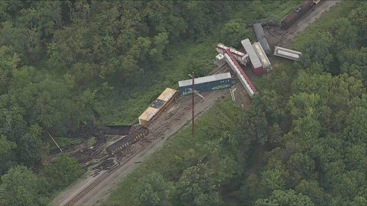 Multiple derailed freight cars have been reported between Street Road and the Neshaminy Falls station along Bristol Road in Bensalem.