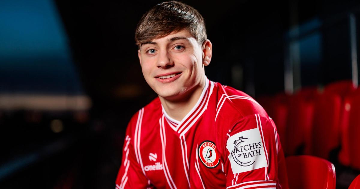 Bristol City midfielder heavily linked with move to Reading