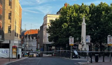 Reading: Arrest made after 'suspicious packages' found